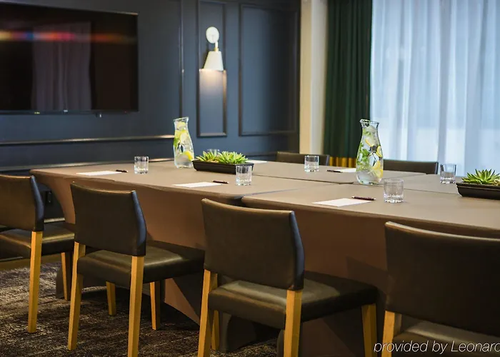 Staypineapple, An Iconic Hotel, The Loop Hotel